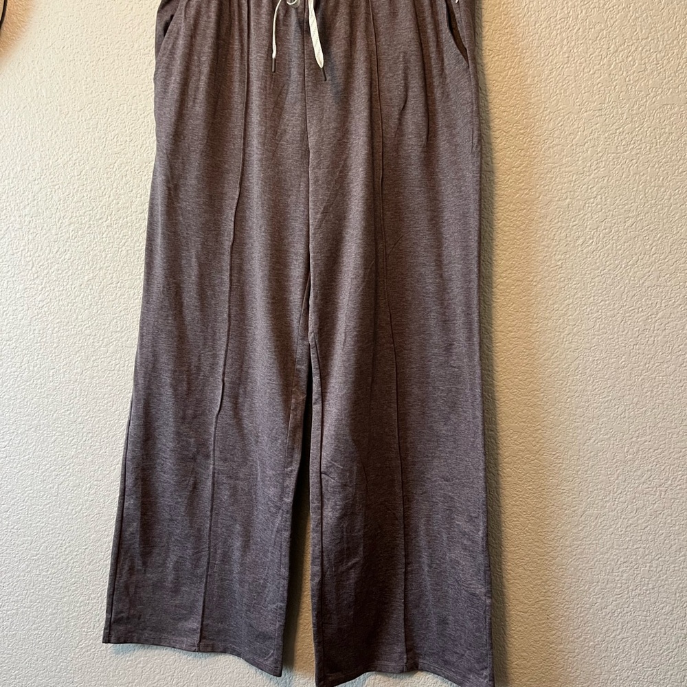 Comfortable Brown Wide-Leg Pants 2